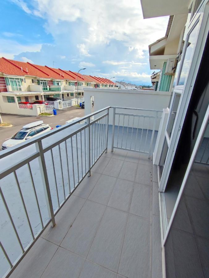 Spacious Family House At Desaru Harmonia 2 Exterior foto